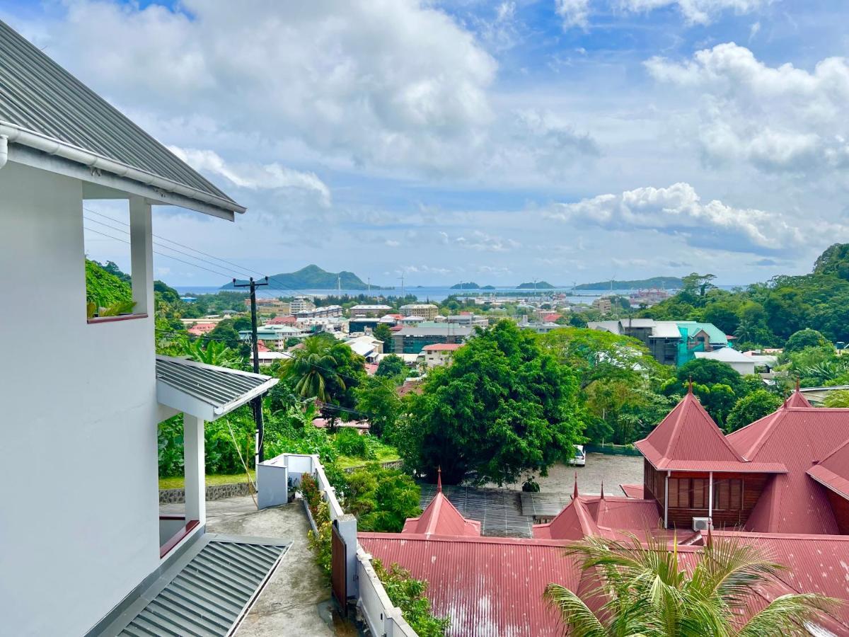 Hotel Hilltop Boutique 3*